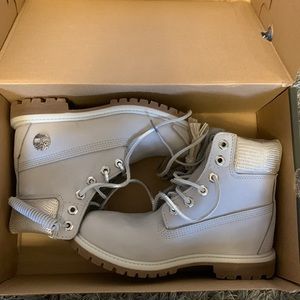 Grey/Silver Timberlands